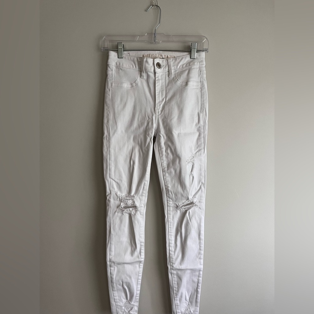 American Eagle Distressed Jeans